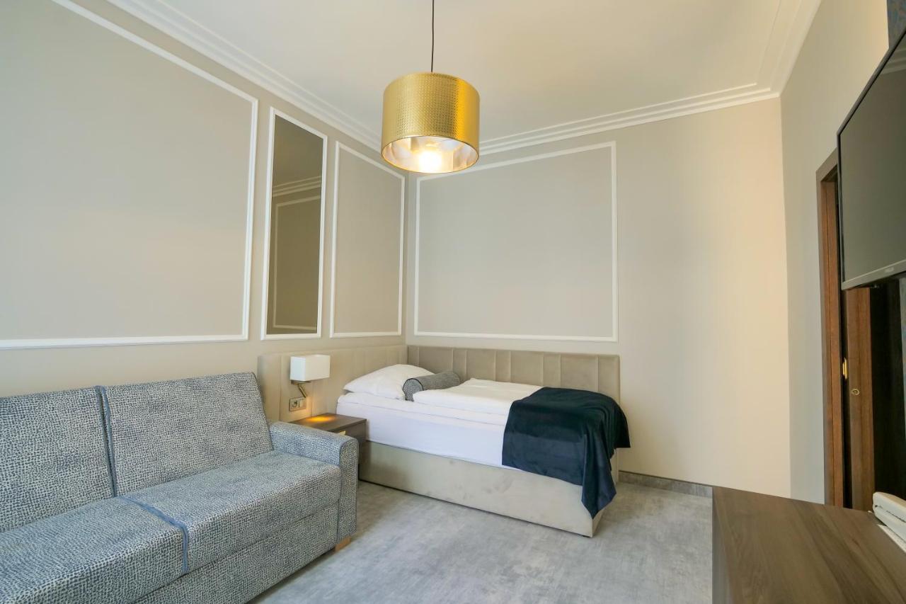 Hotel Zlata Hvezda ลิโตมิเชล ภายนอก รูปภาพ