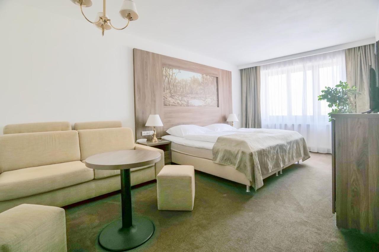 Hotel Zlata Hvezda ลิโตมิเชล ภายนอก รูปภาพ