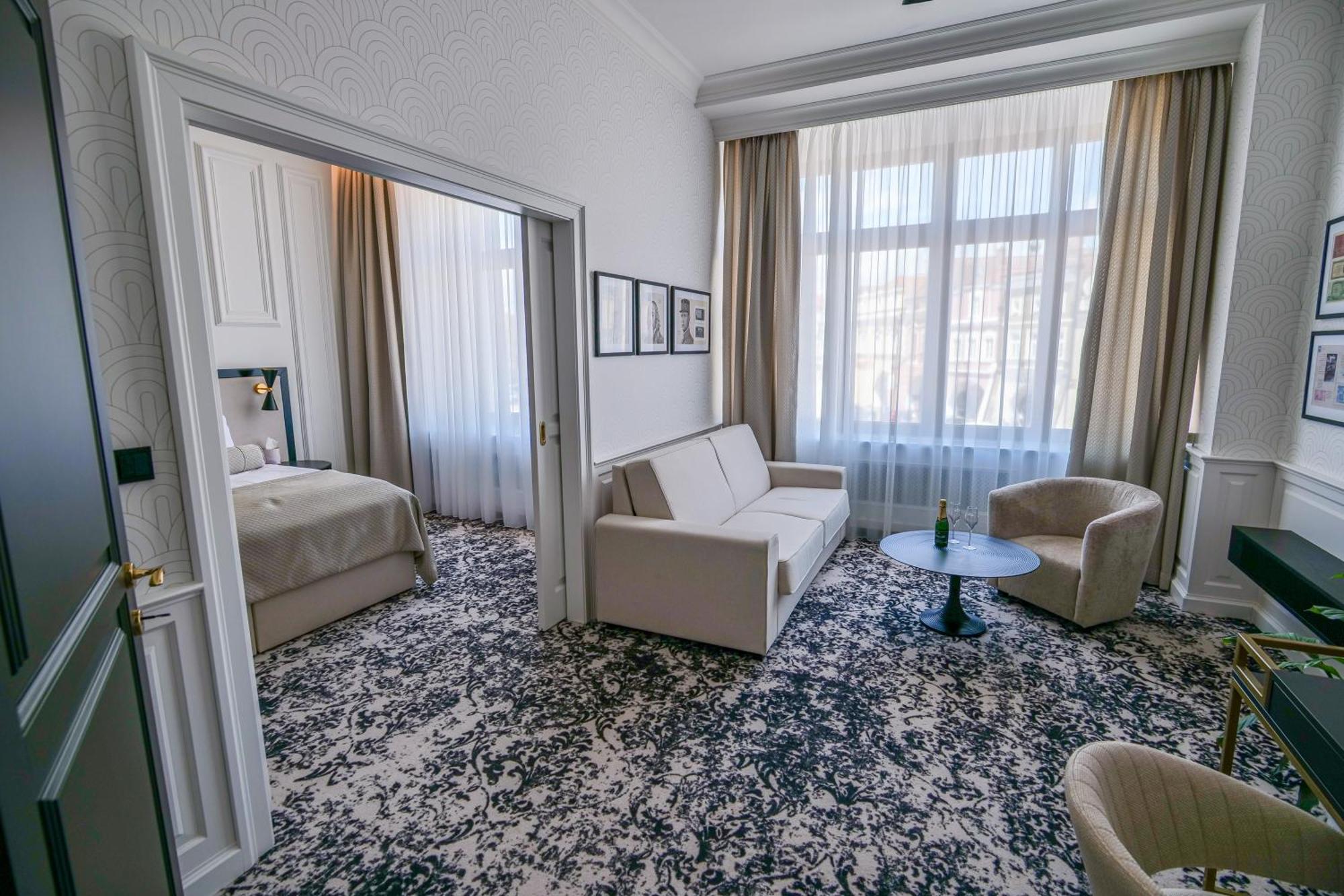 Hotel Zlata Hvezda ลิโตมิเชล ภายนอก รูปภาพ