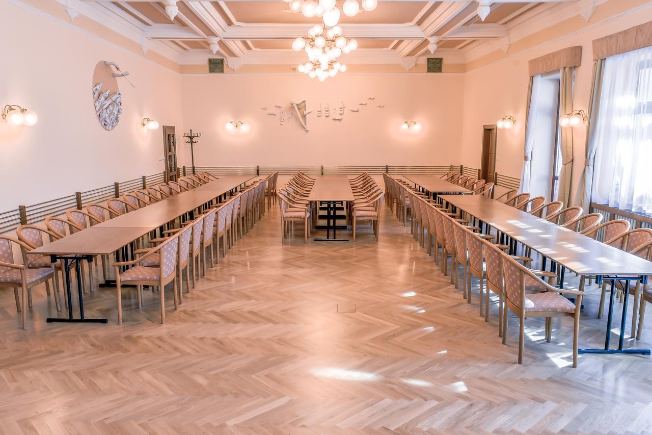 Hotel Zlata Hvezda ลิโตมิเชล ภายนอก รูปภาพ