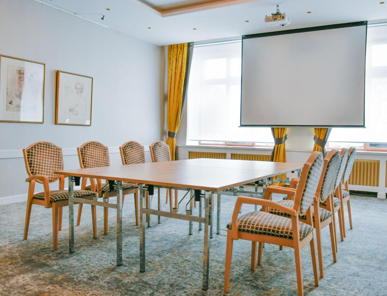 Hotel Zlata Hvezda ลิโตมิเชล ภายนอก รูปภาพ